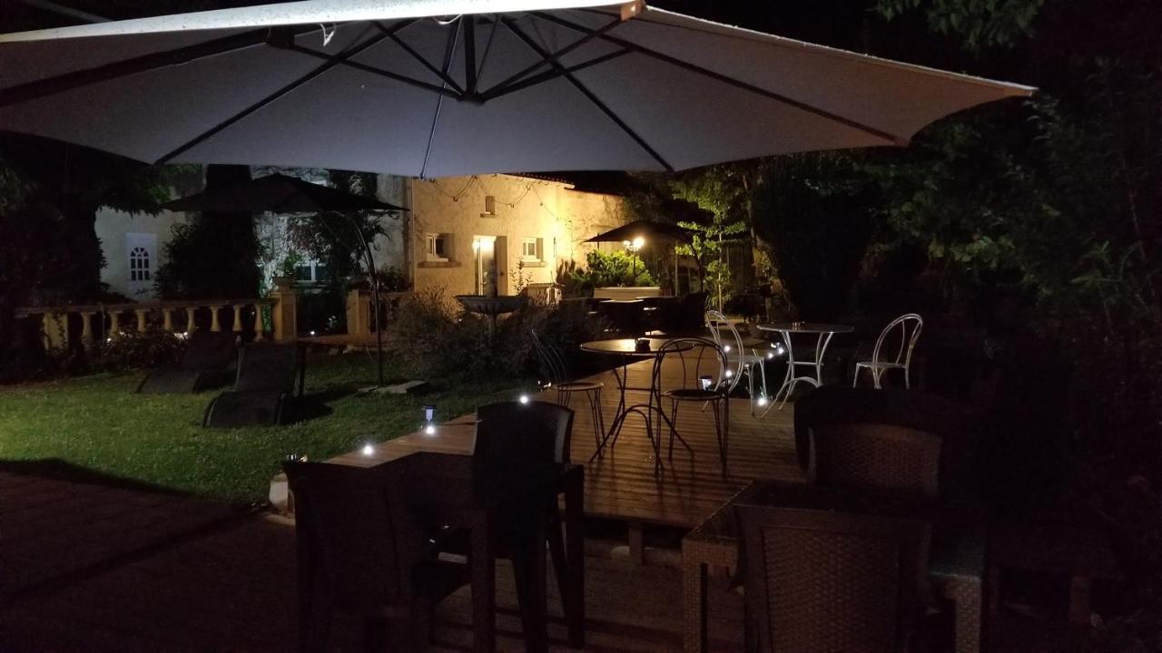 ลา แมซง บล็องช์ Bed & Breakfast เบลย์ ภายนอก รูปภาพ