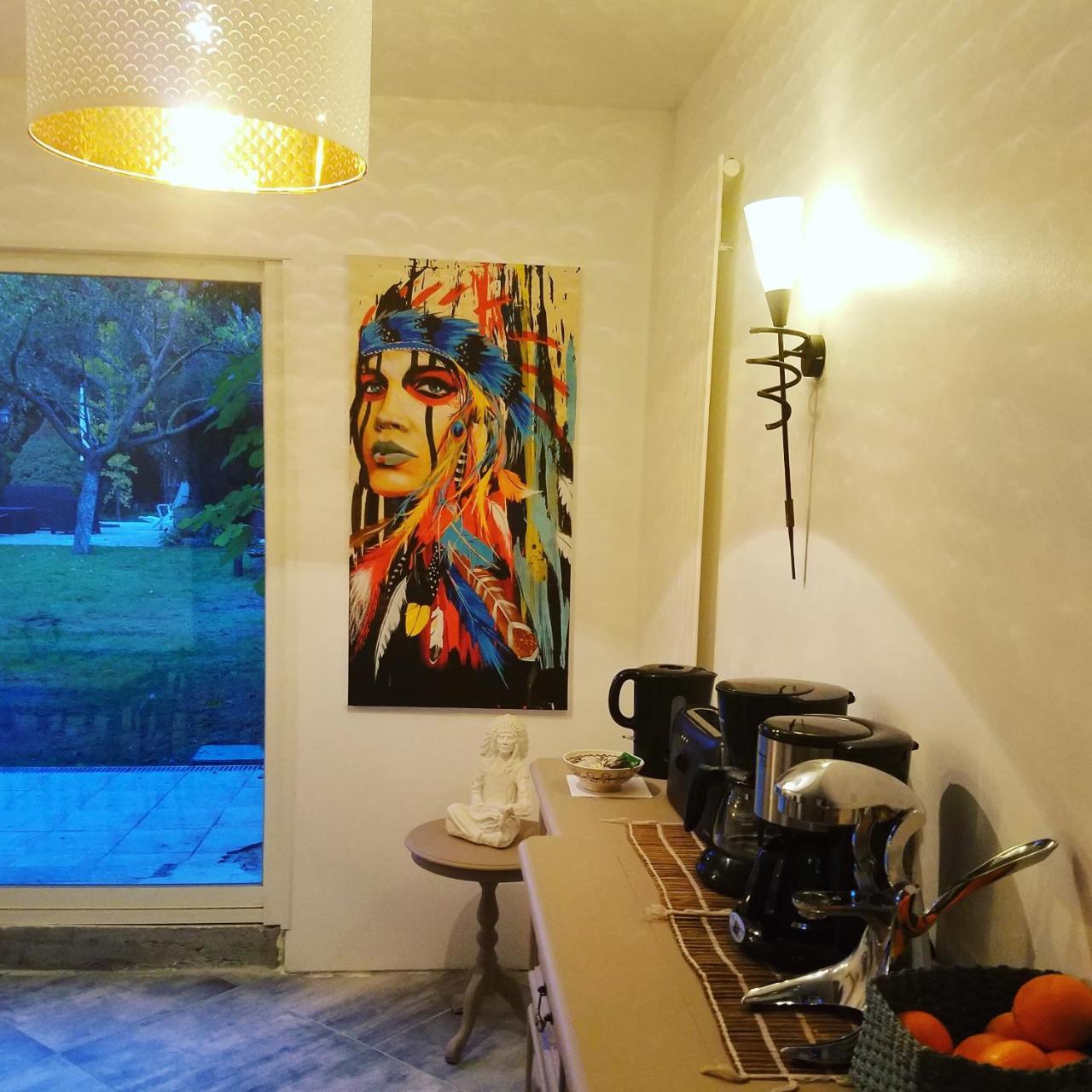 ลา แมซง บล็องช์ Bed & Breakfast เบลย์ ภายนอก รูปภาพ